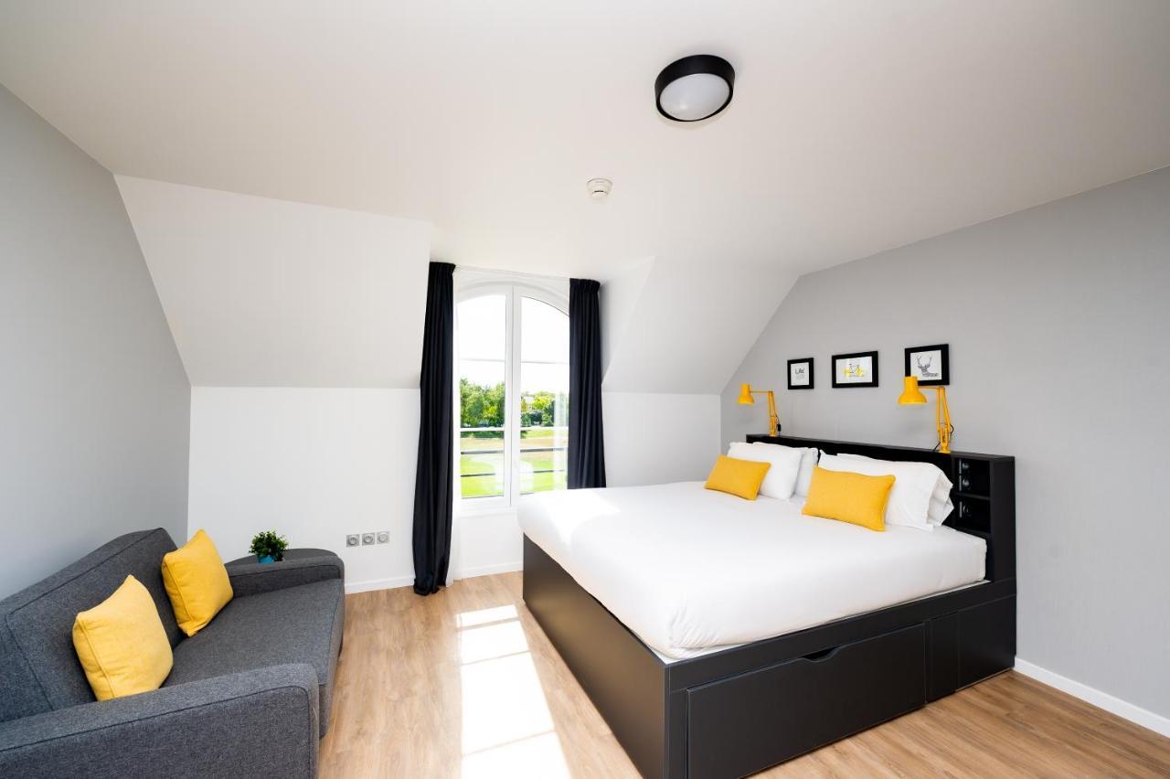 Staycity Near Disneyland Paris Aparthotel 4*