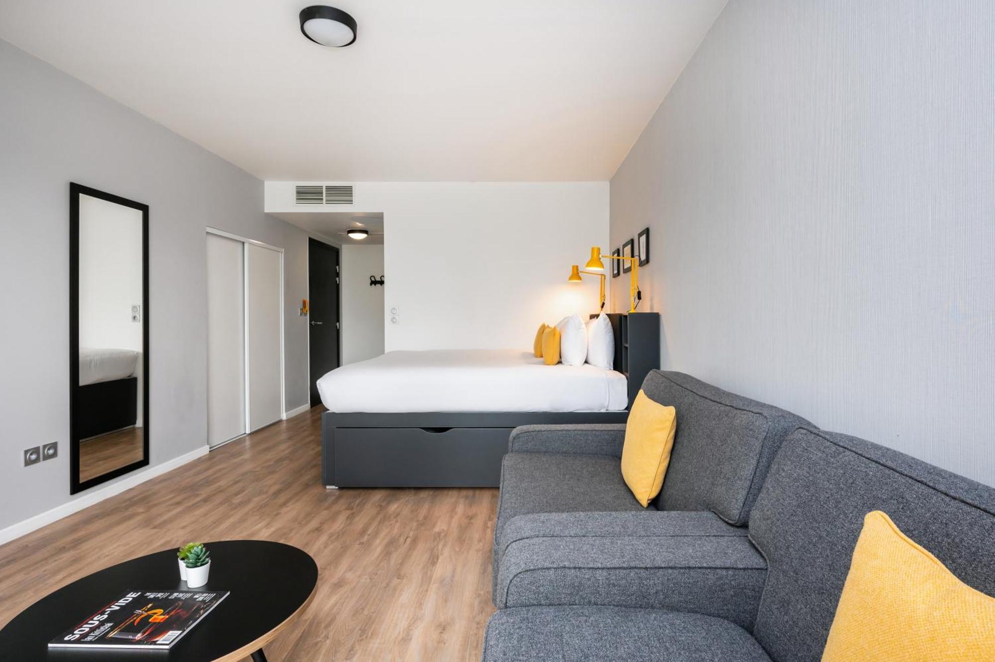 Staycity Near Disneyland Paris 4* Bailly-Romainvilliers